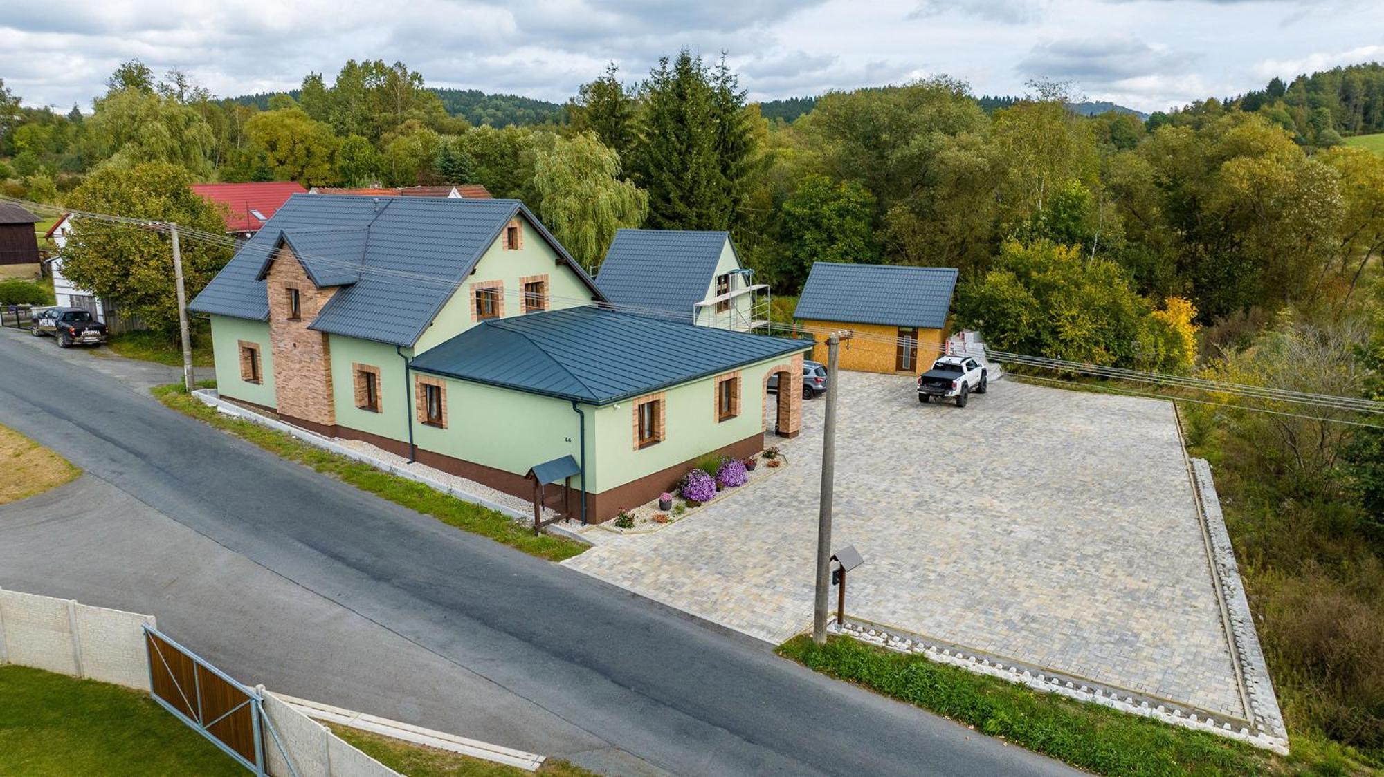 Room Mesi Розвадов Экстерьер фото